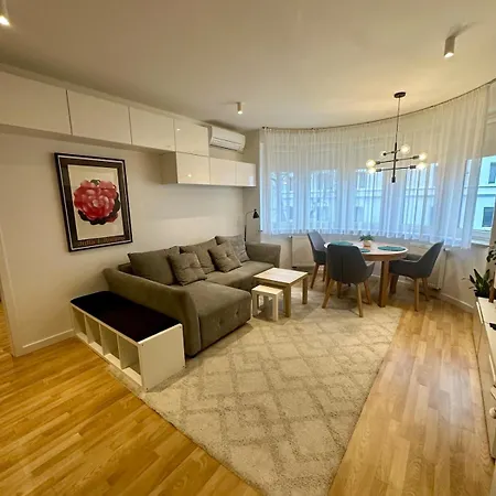 Opera Apartment