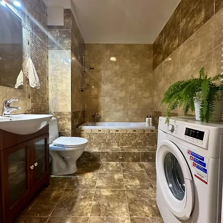 Apartment Opera